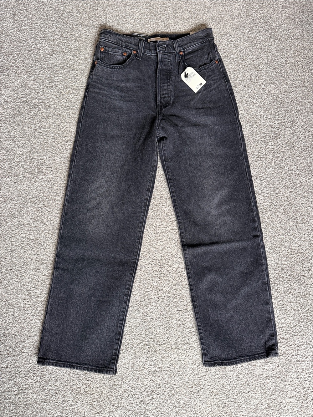 Levi's Women's Black Ribcage Straight Ankle Jeans